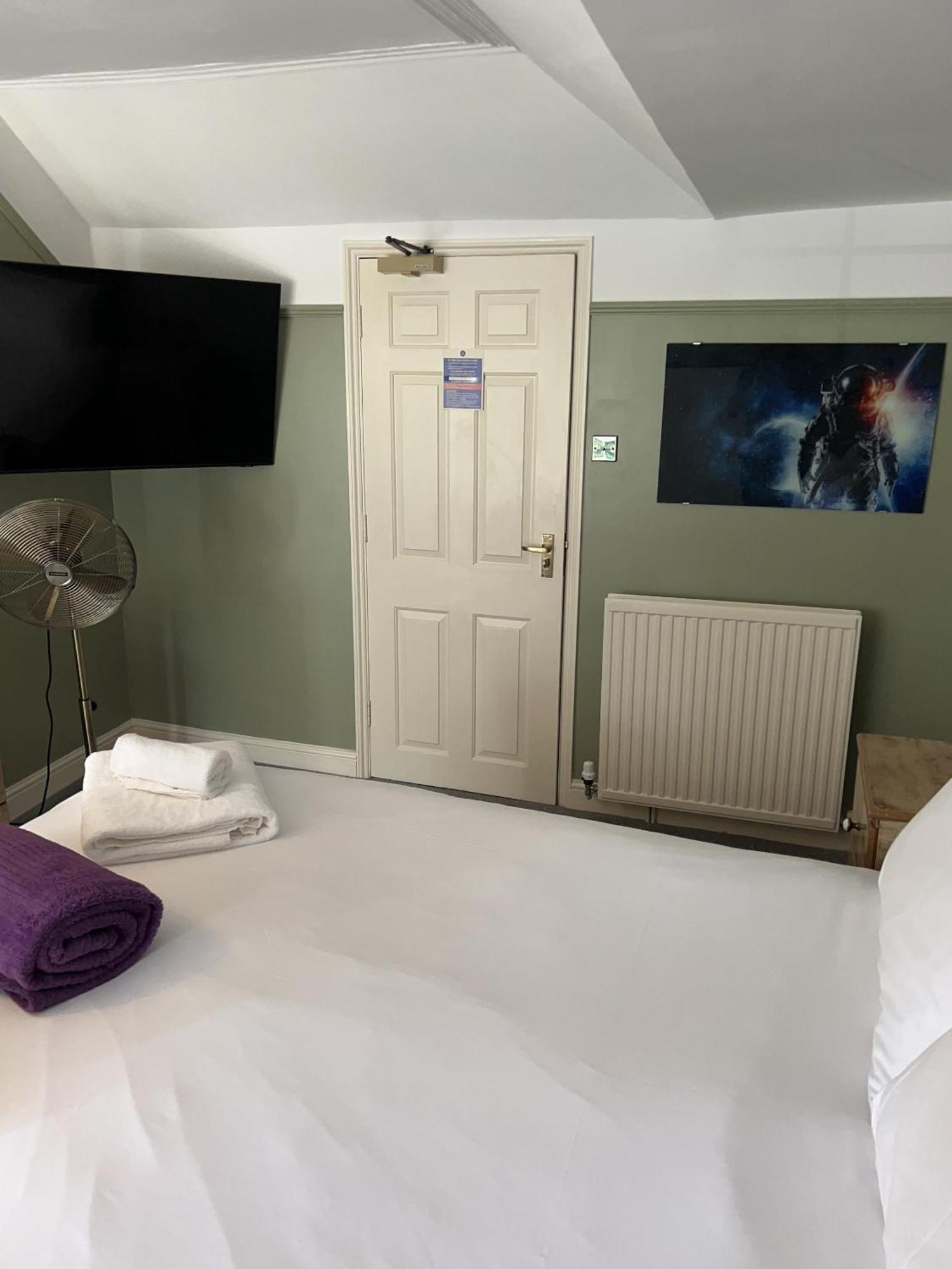 The Plough Inn Marsham Rom bilde